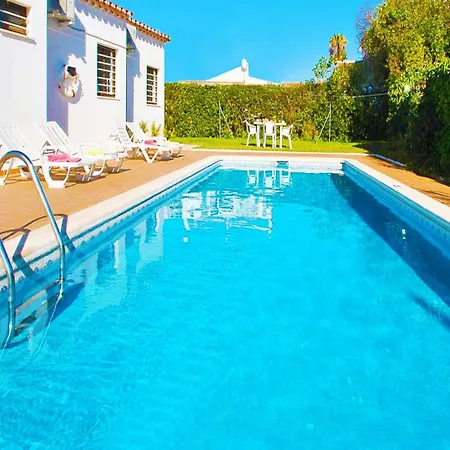 Villa In Albufeira Near Praia Da Oura Beach Villa *